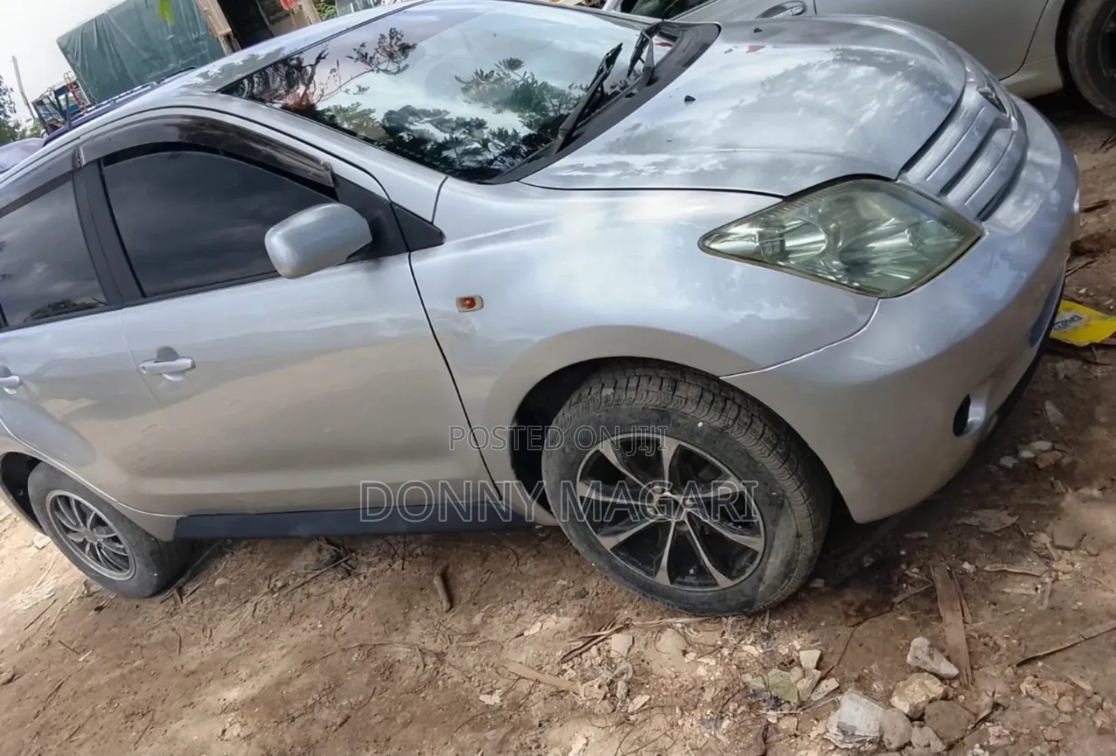 Toyota IST 2005 Silver