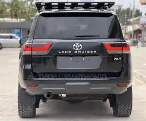 Toyota Land Cruiser 2023 Black