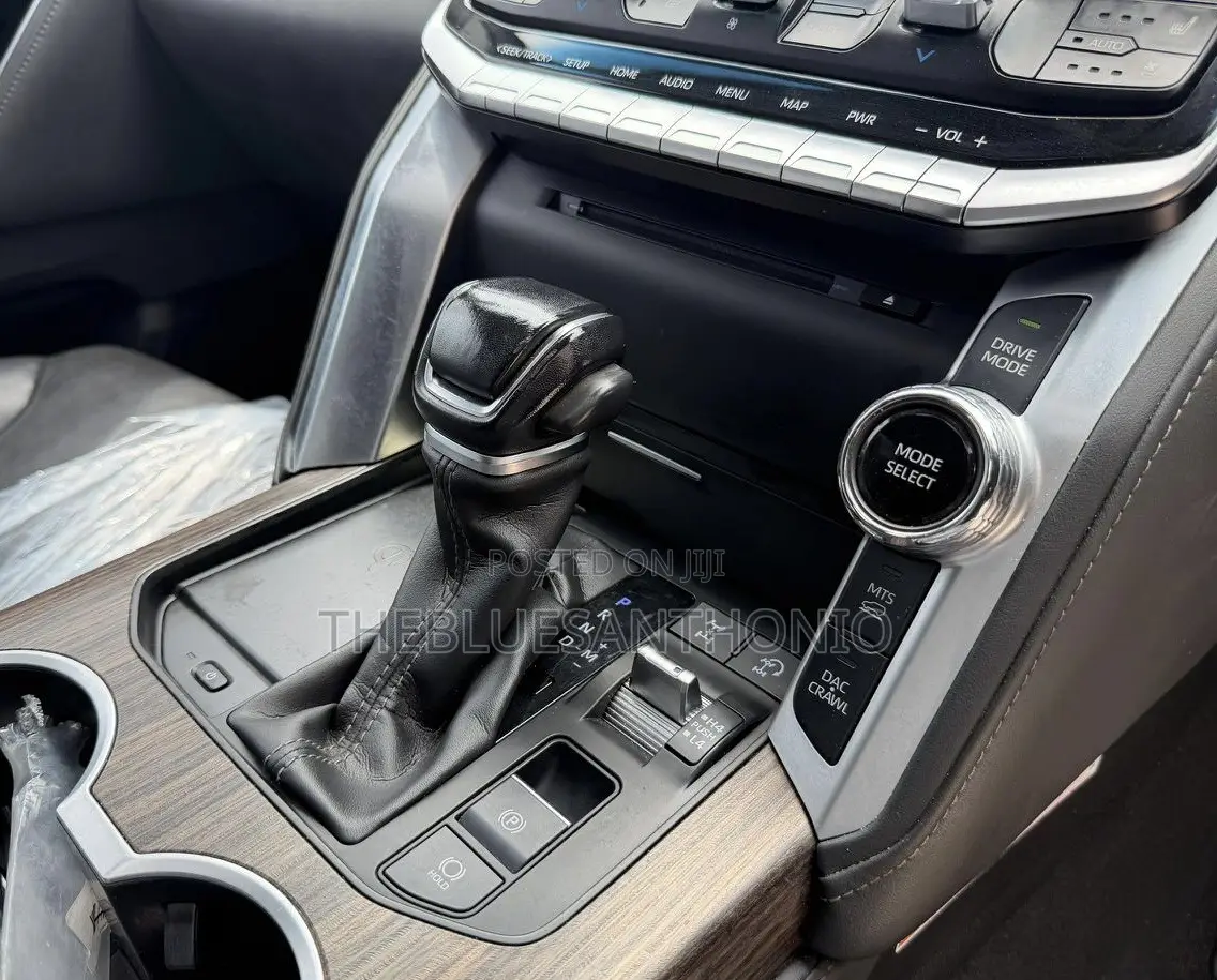 Toyota Land Cruiser 2023 Black