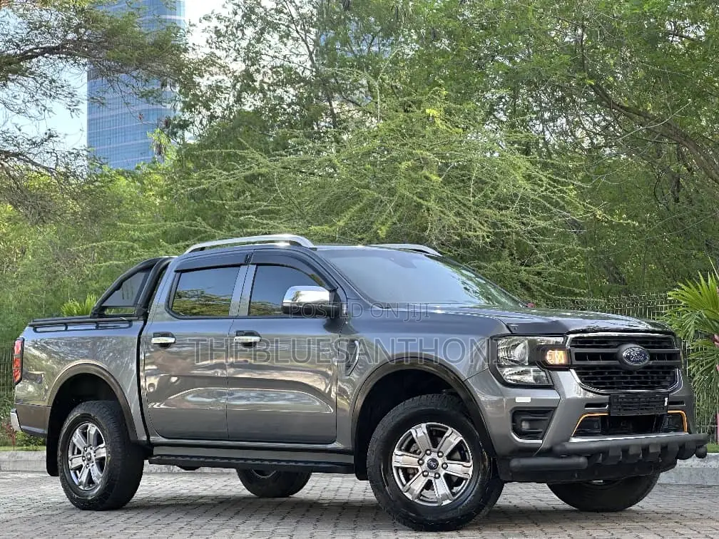 Ford Ranger Wildtrak 2024 Gray