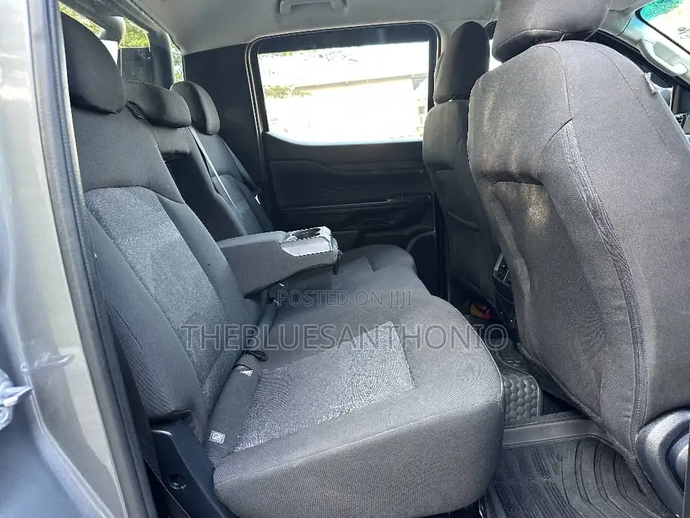 Ford Ranger Wildtrak 2024 Gray