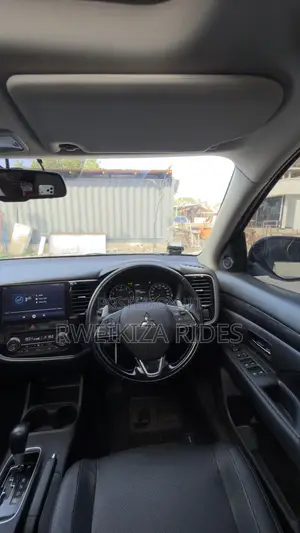 Mitsubishi Outlander 2015 Silver