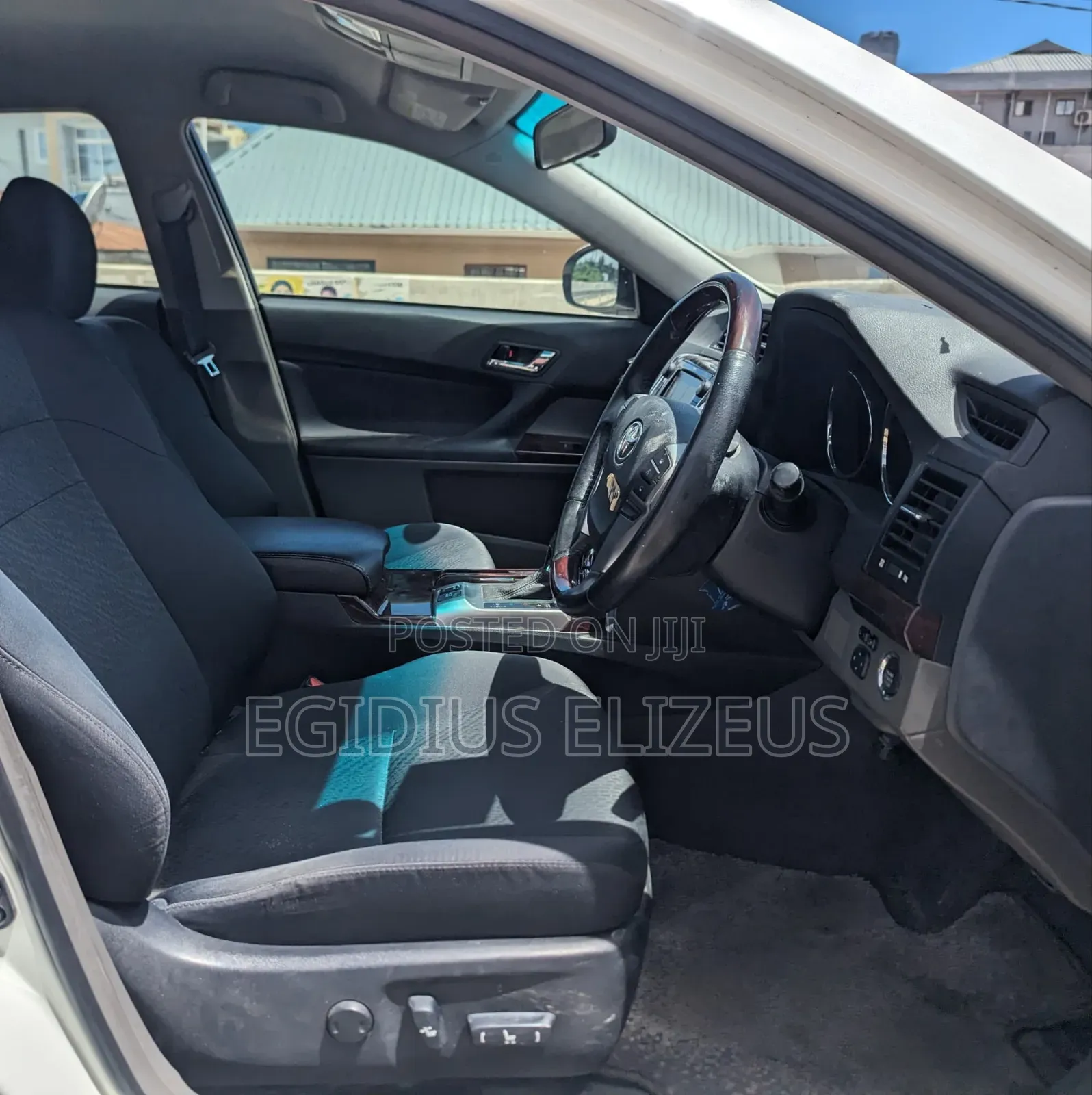 Toyota Mark X 2013 White