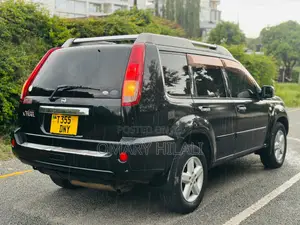 Nissan X-Trail 2004 Black