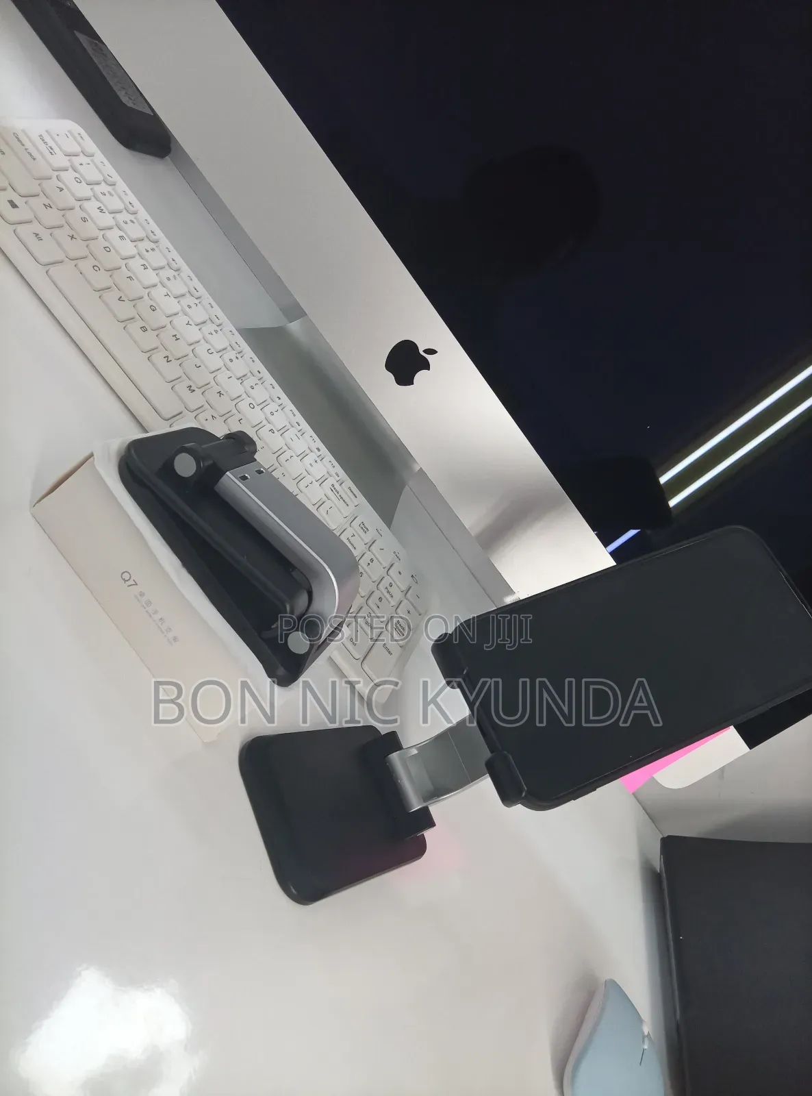 Portable Phone Stand