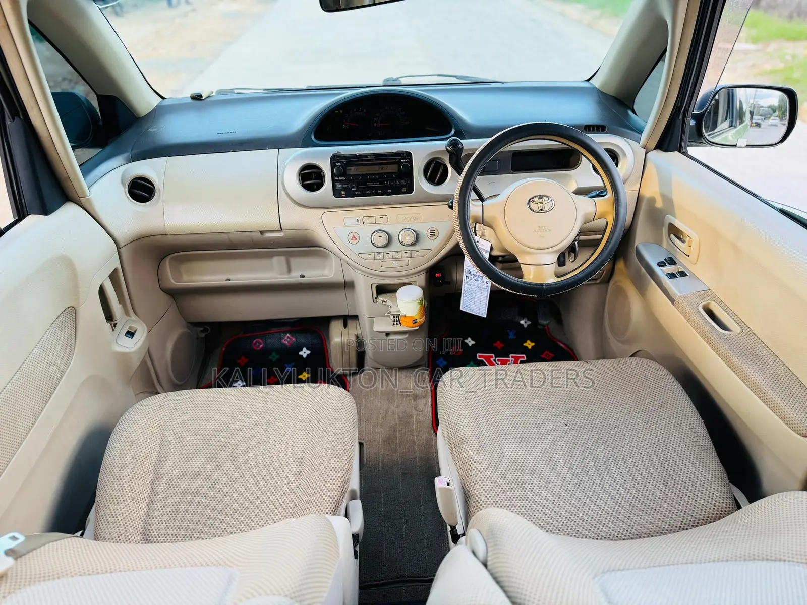 Toyota Porte 2004 Green