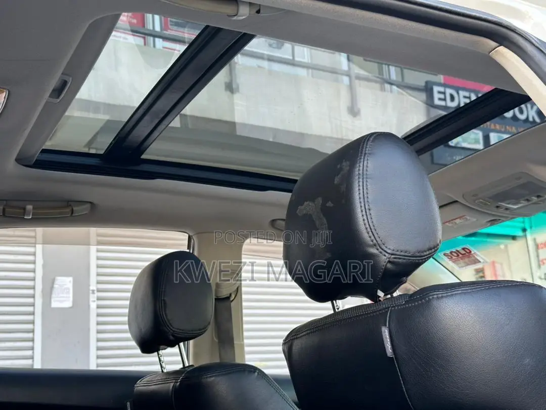 Toyota Harrier 2007 White