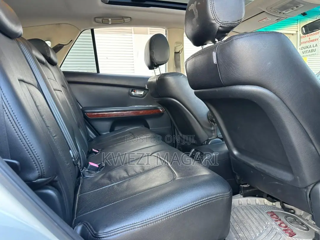 Toyota Harrier 2007 White
