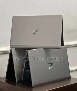 New Laptop HP ZBook Firefly 14 G7 16GB Intel Core i5 SSD 256GB