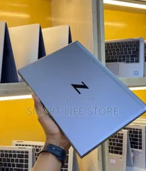 New Laptop HP ZBook Firefly 14 G7 16GB Intel Core i5 SSD 256GB