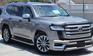 Toyota Land Cruiser 2024 Gray