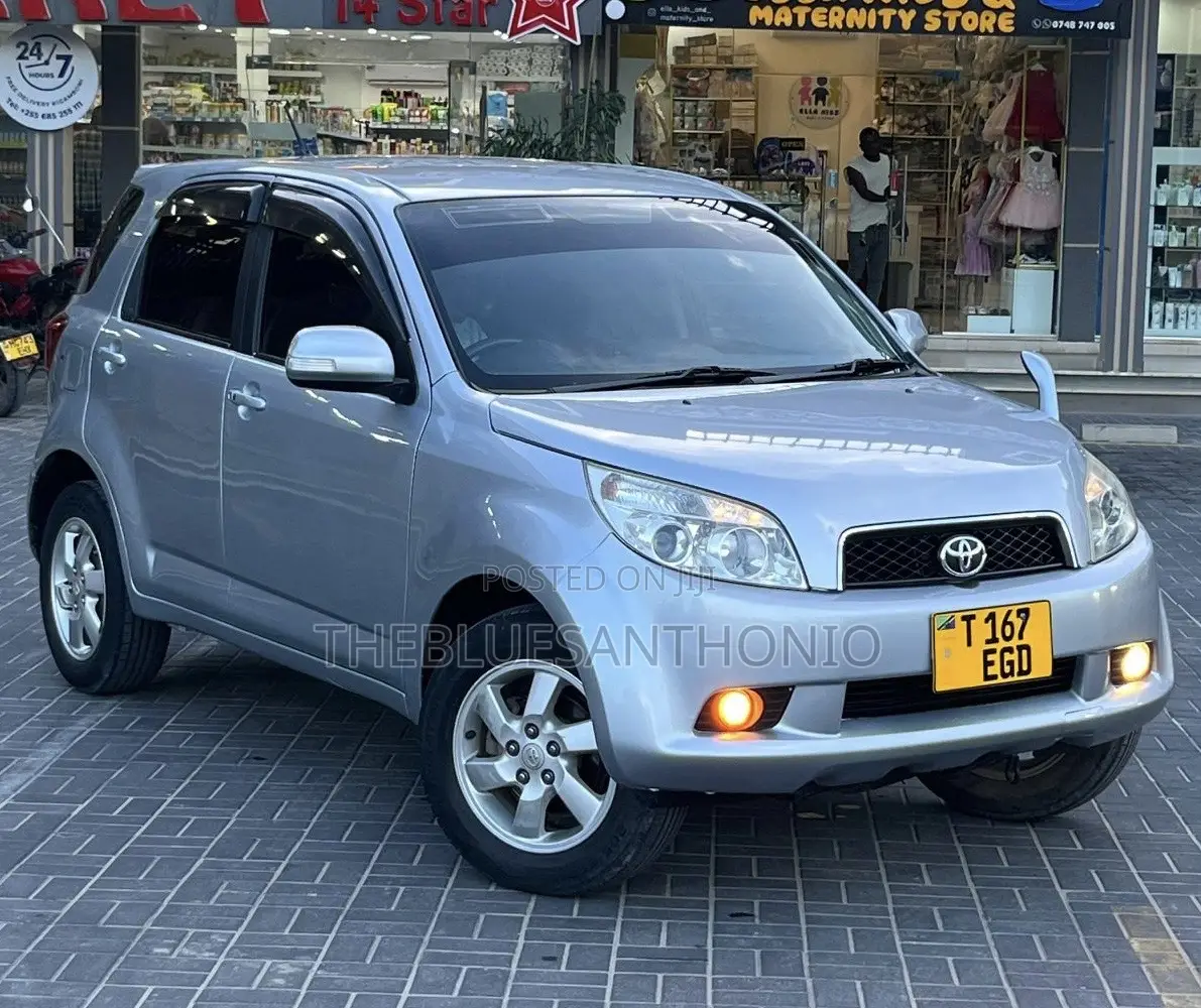 Toyota Rush 2007 Silver