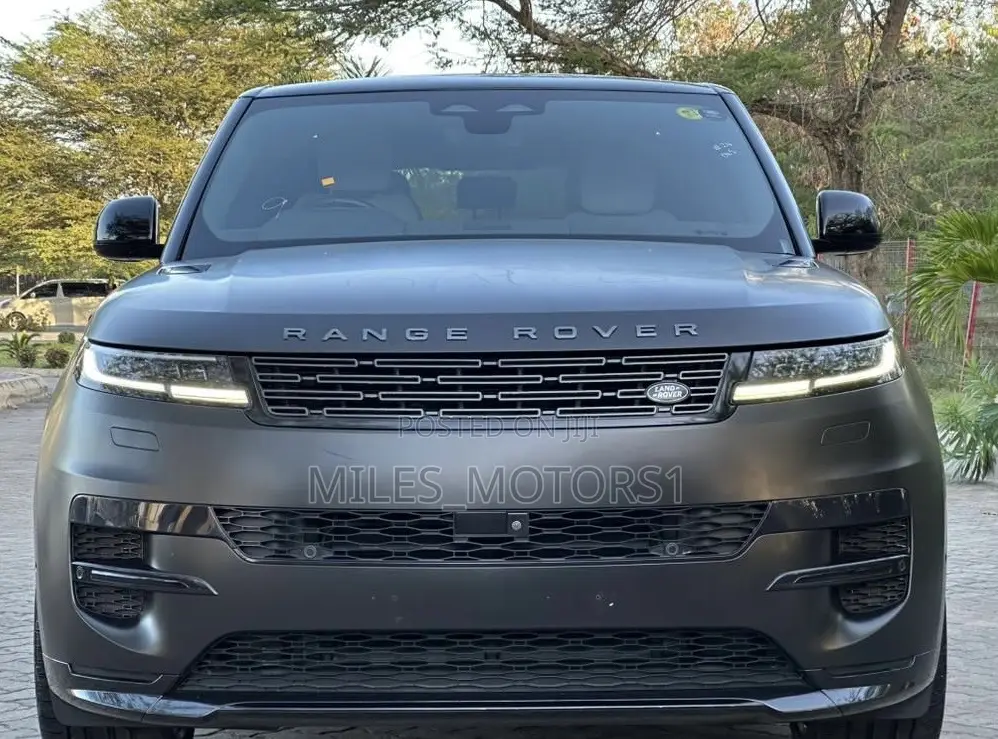 Land Rover Range Rover 2022 Black