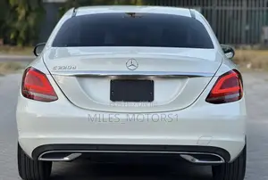 Mercedes-Benz C-Class 2018 White