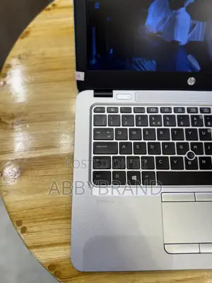 Laptop HP EliteBook 820 G3 16GB Intel Core i7 SSD 256GB