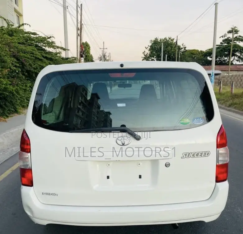 Toyota Succeed 2015 White