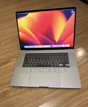 Laptop Apple MacBook Pro 2019 32GB Intel Core i7 SSD 512GB