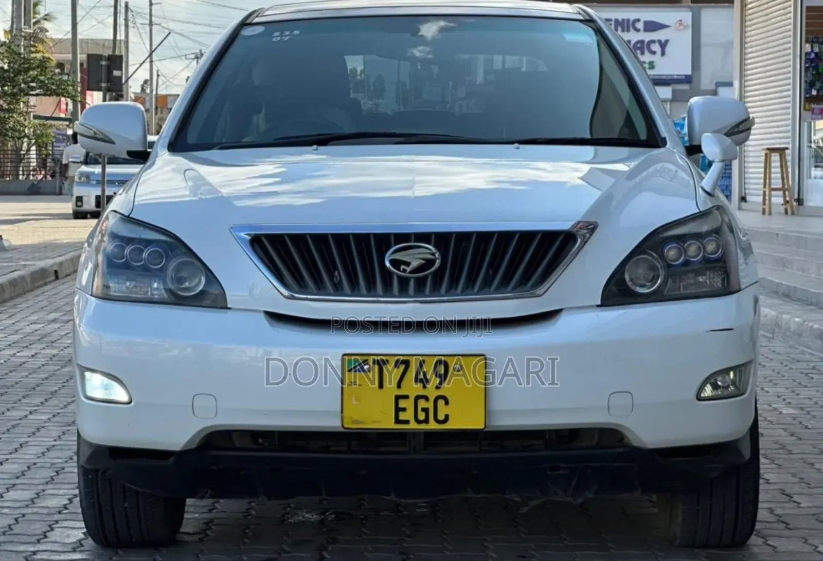 Toyota Harrier 2007 White