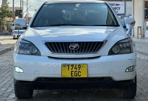 Toyota Harrier 2007 White