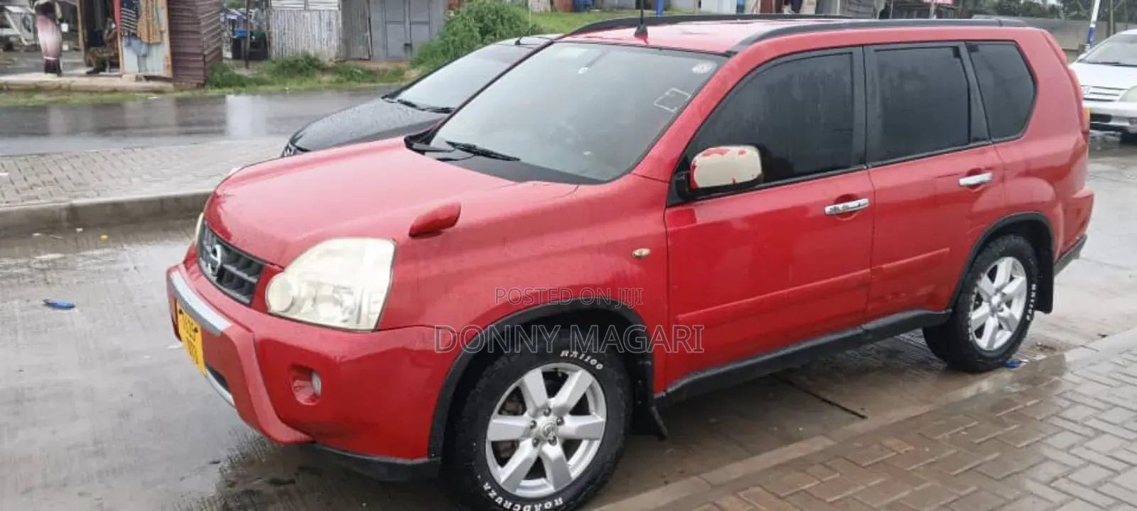 Nissan X-Trail 2010 Red