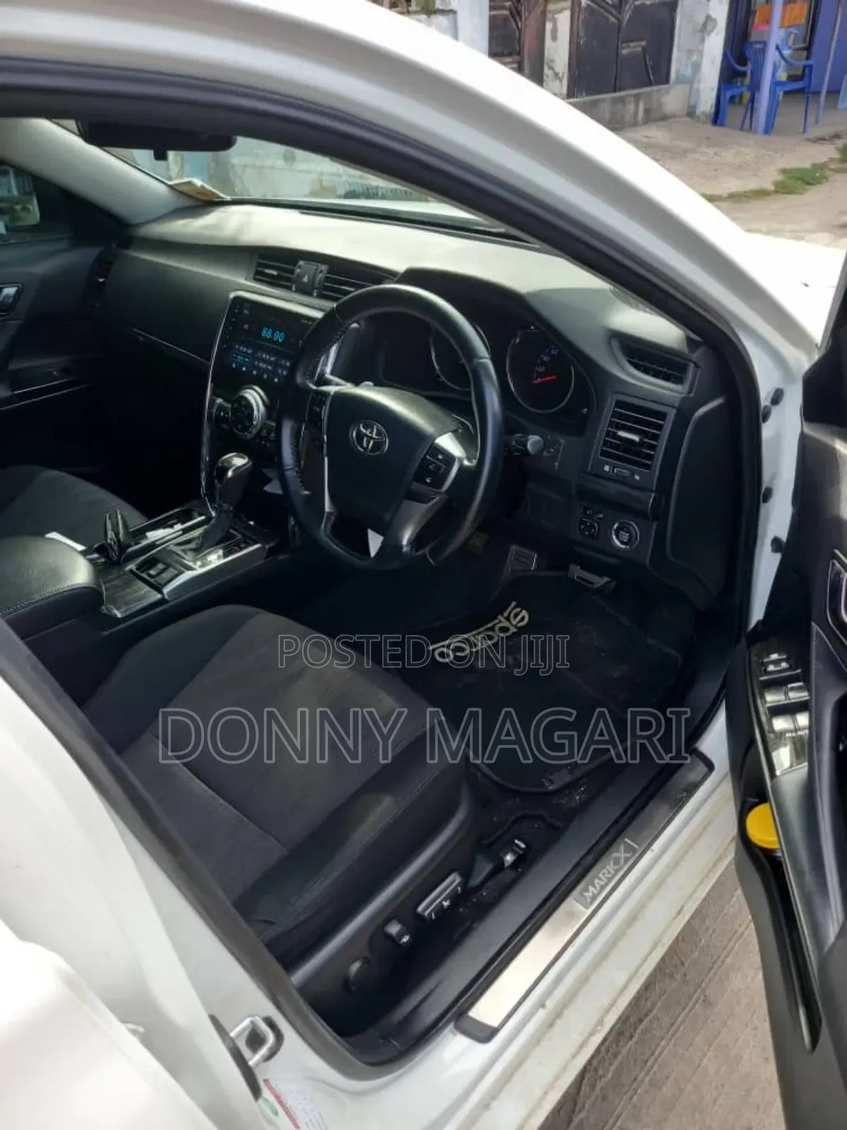 Toyota Mark X 2.5 AWD 2010 White