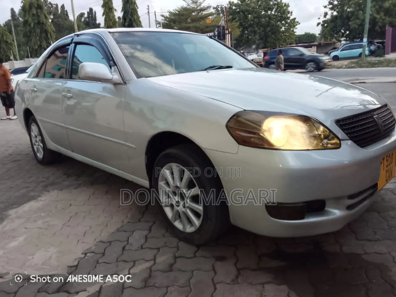 Toyota Mark II 2003 Silver
