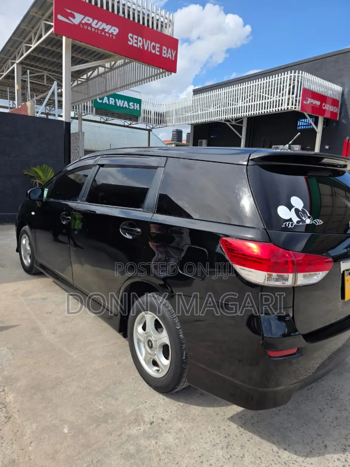 Toyota Wish 2010 Black