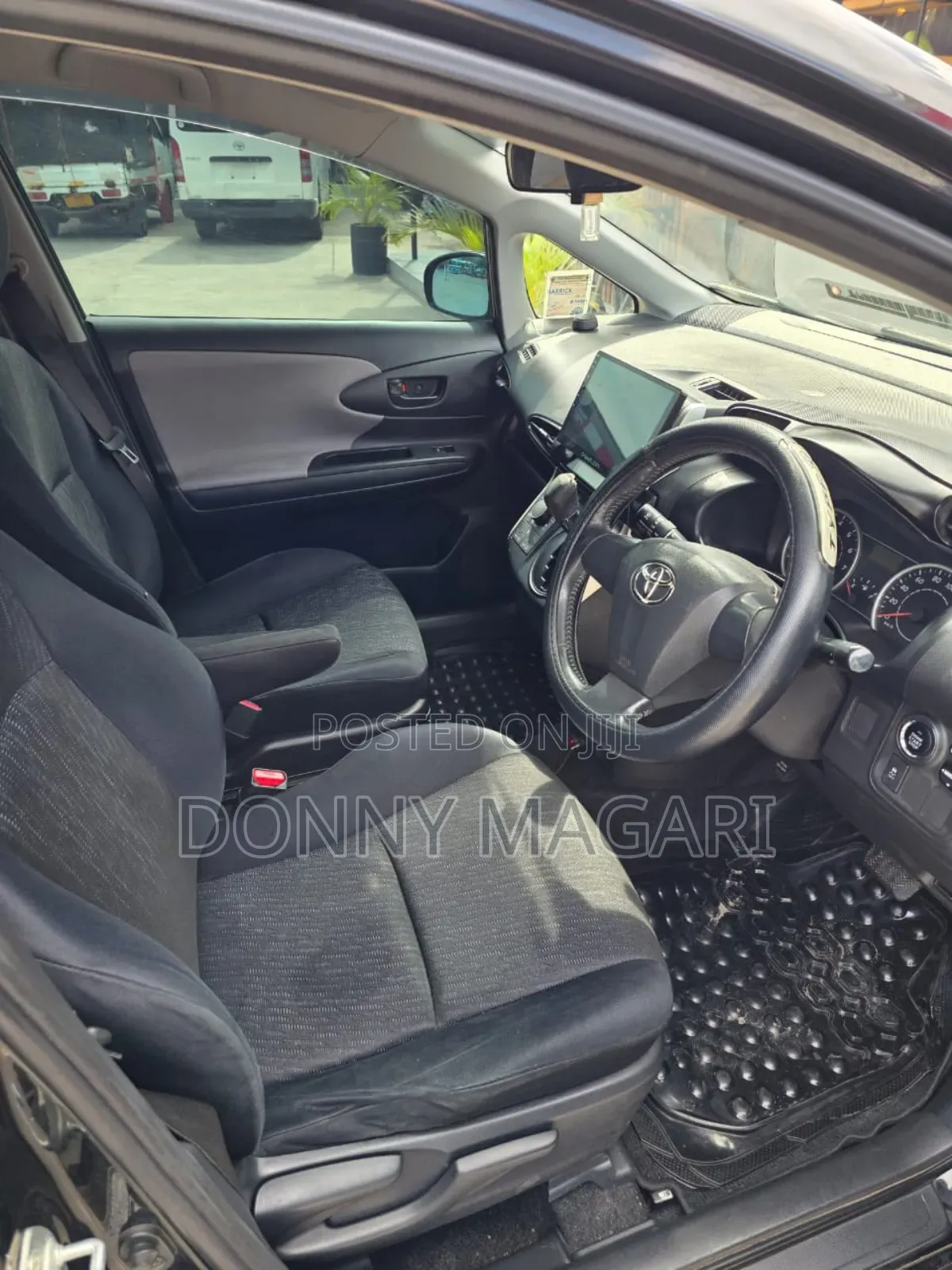 Toyota Wish 2010 Black
