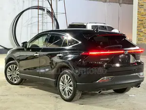 Toyota Harrier 2021 Black