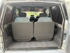 Suzuki Escudo 2000 Silver