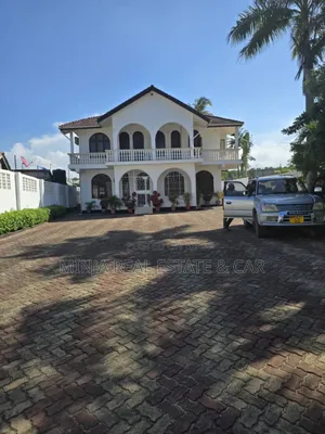 5bdrm House in Bunju for sale