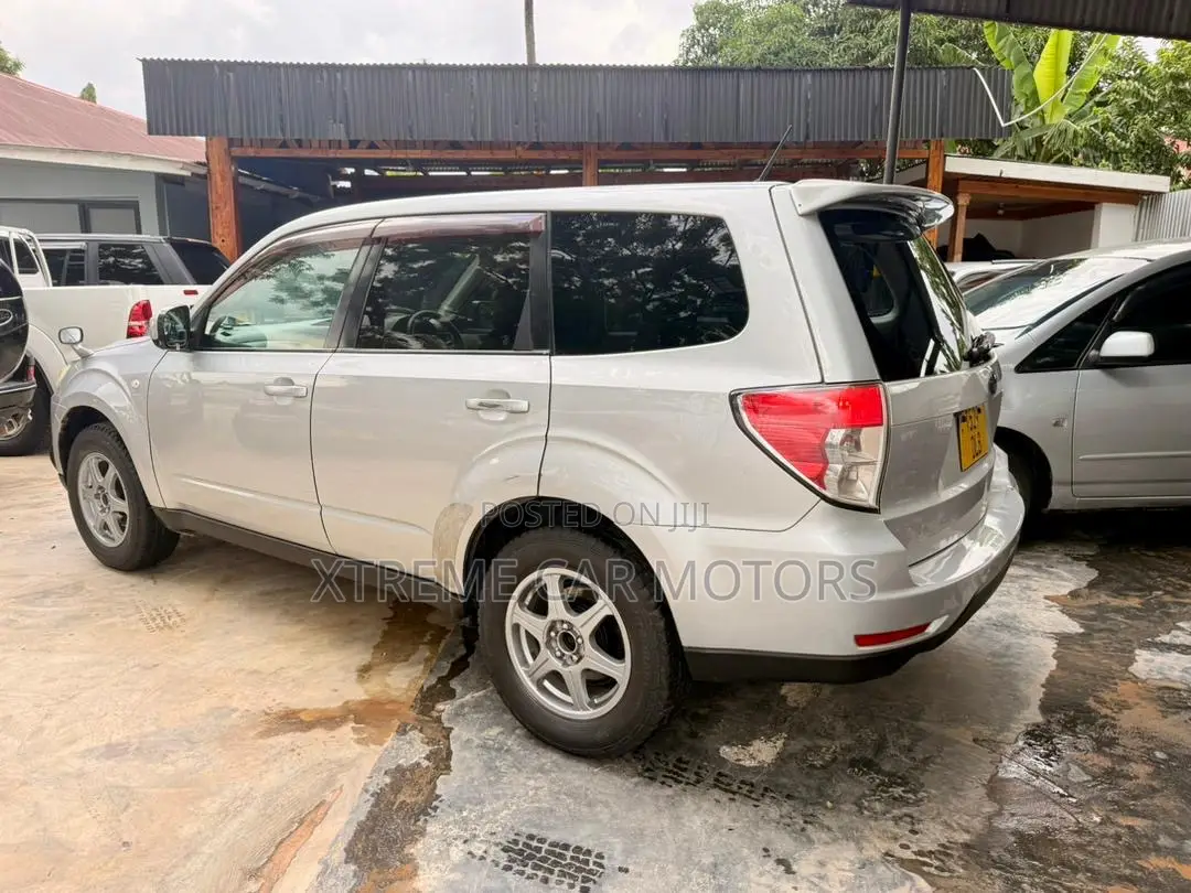 Subaru Forester 2009 Silver