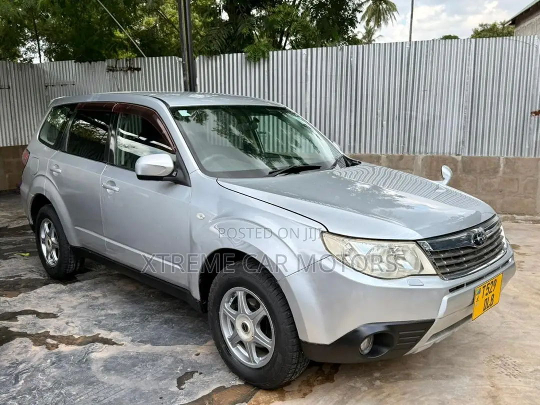 Subaru Forester 2009 Silver