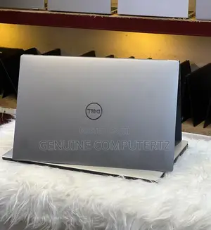 Laptop Dell Precision 5560 16GB Intel Core i7 SSD 512GB
