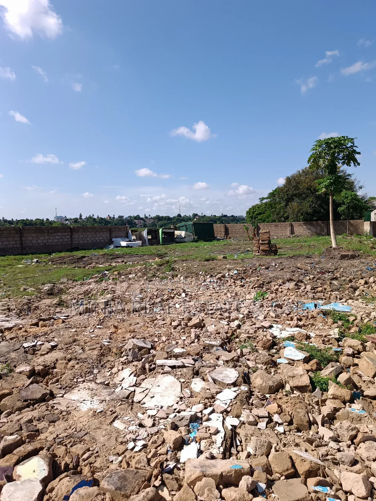 Yard for Sale Mtoni Kwa Aziz Aly Close to Dar Es Salaam Port