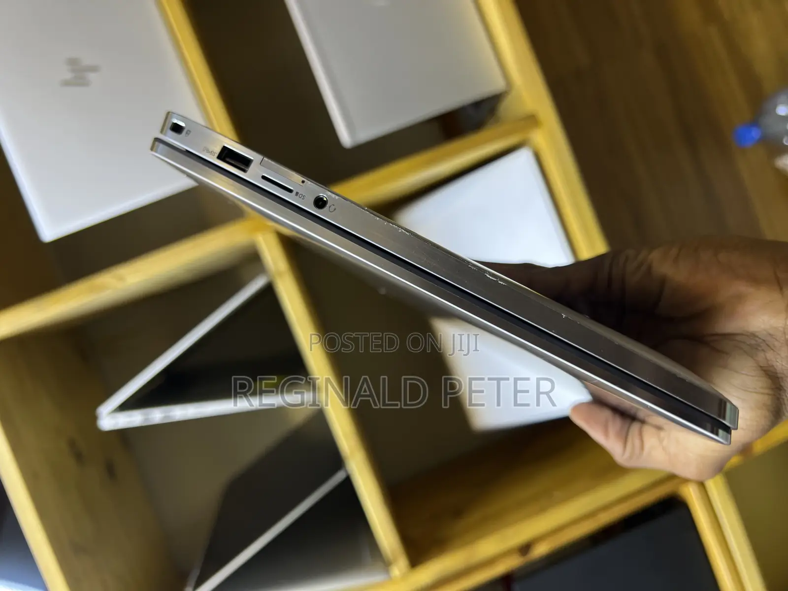 Laptop Dell Latitude 7400 8GB Intel Core i5 SSD 256GB