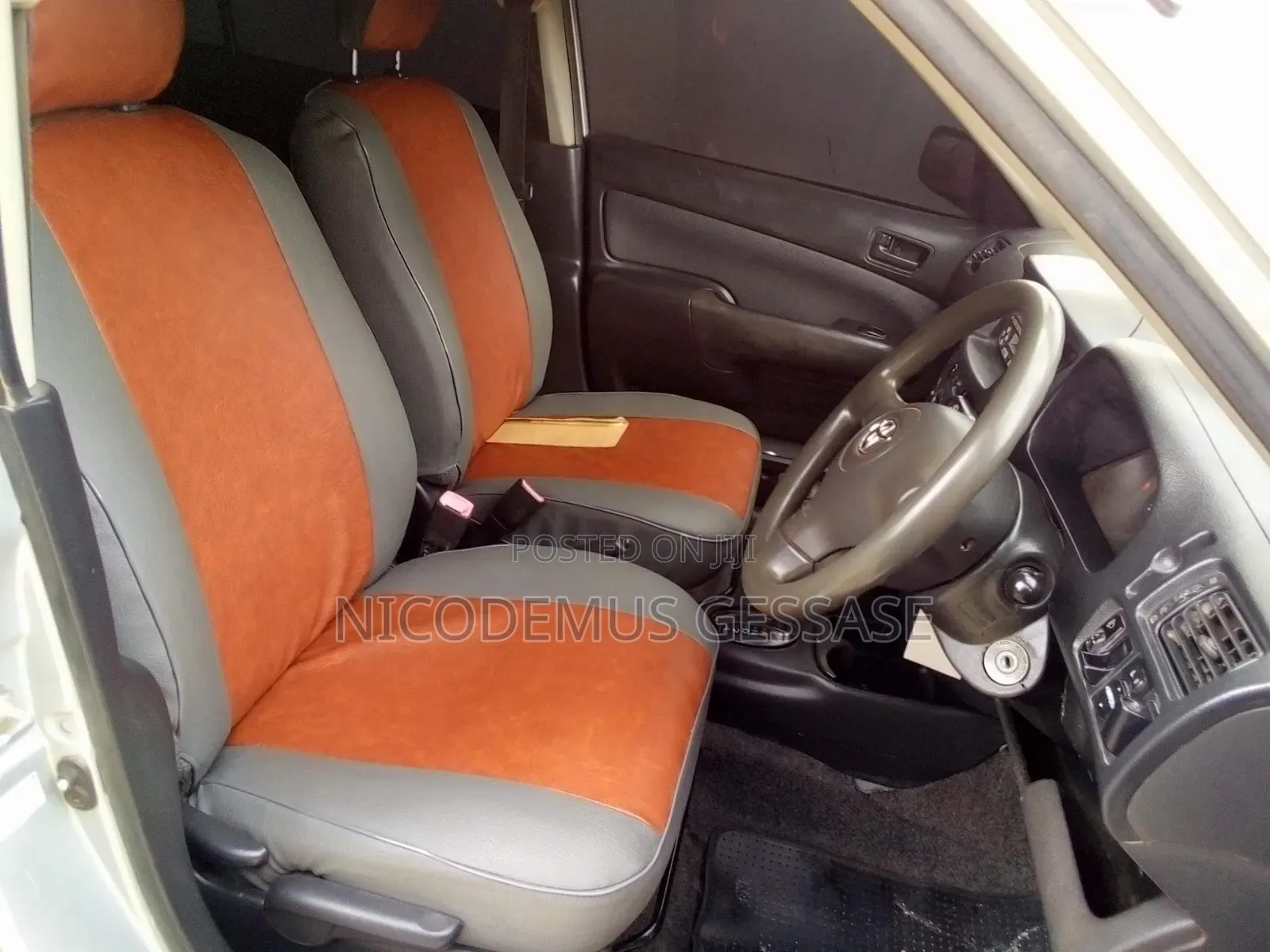 Toyota Succeed 2008 Silver