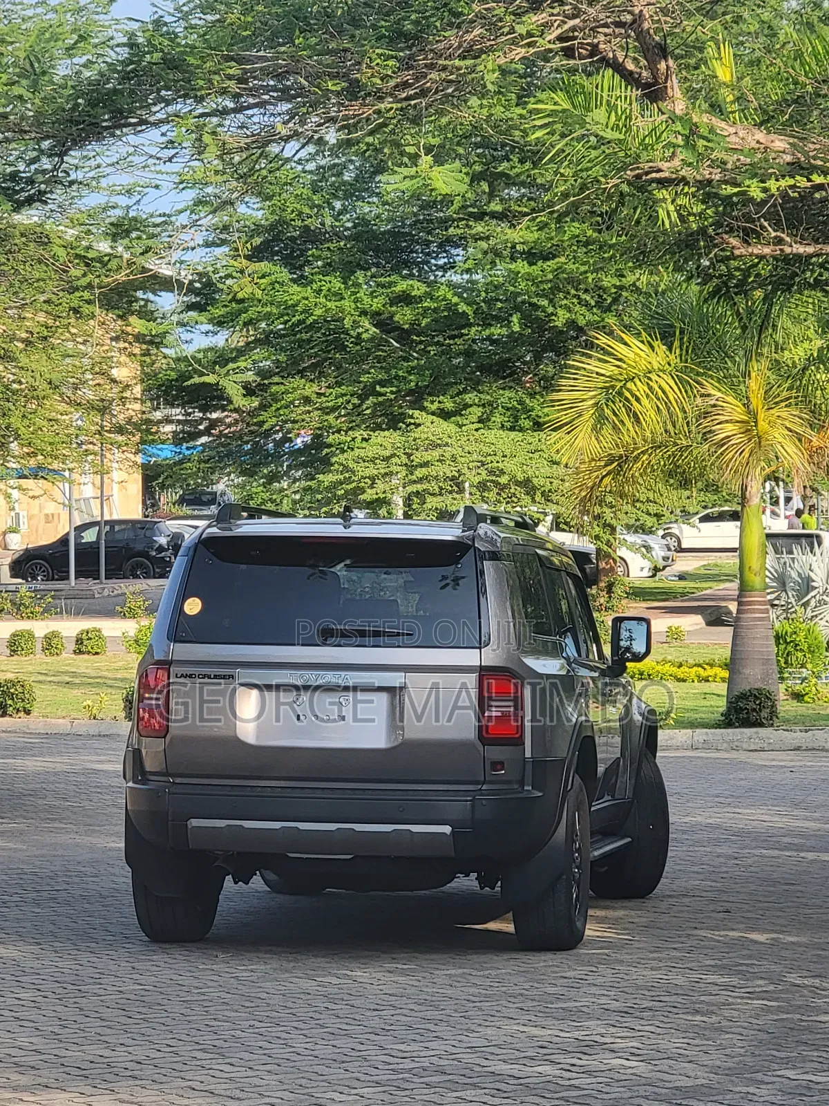 Toyota Land Cruiser Prado 2025
