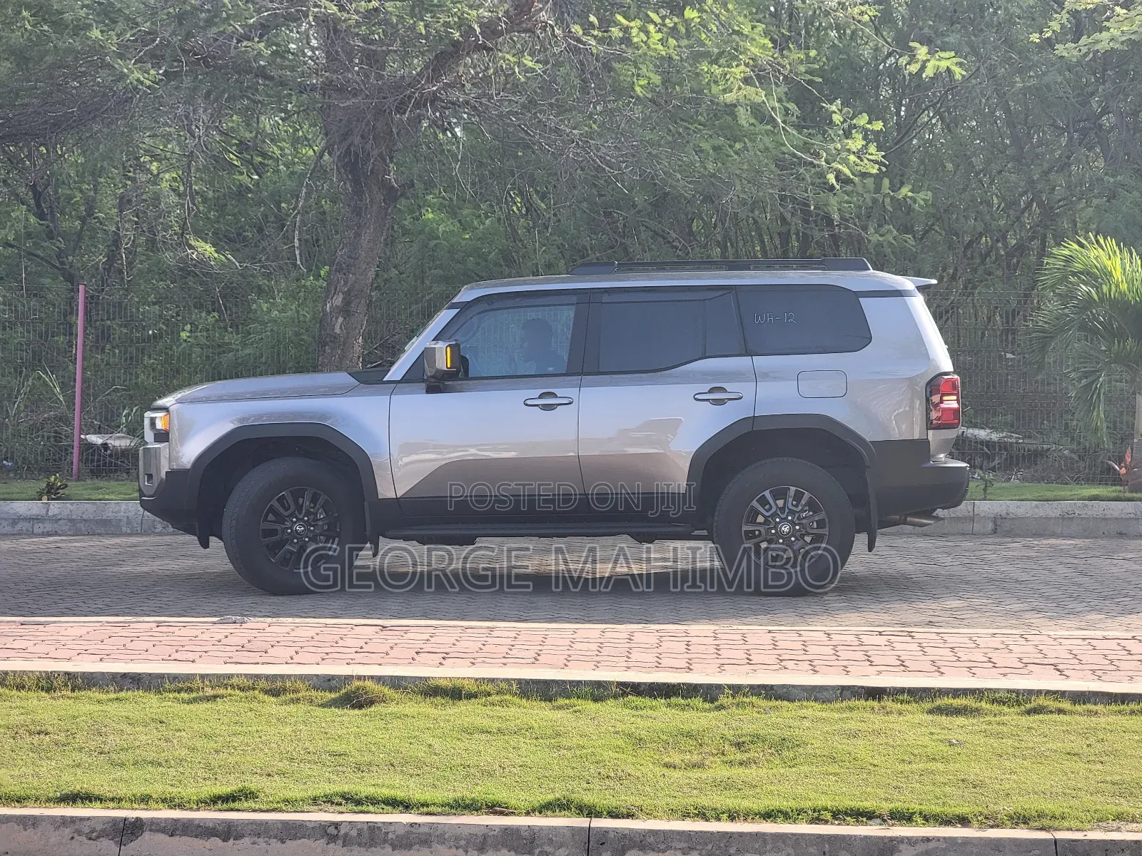Toyota Land Cruiser Prado 2025