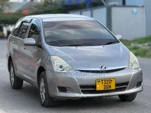 Toyota Wish 2008 Gray