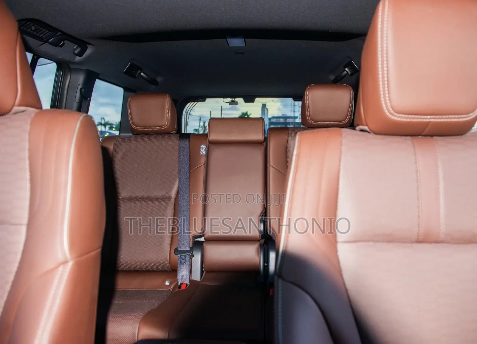 Toyota Land Cruiser Prado 2024 White