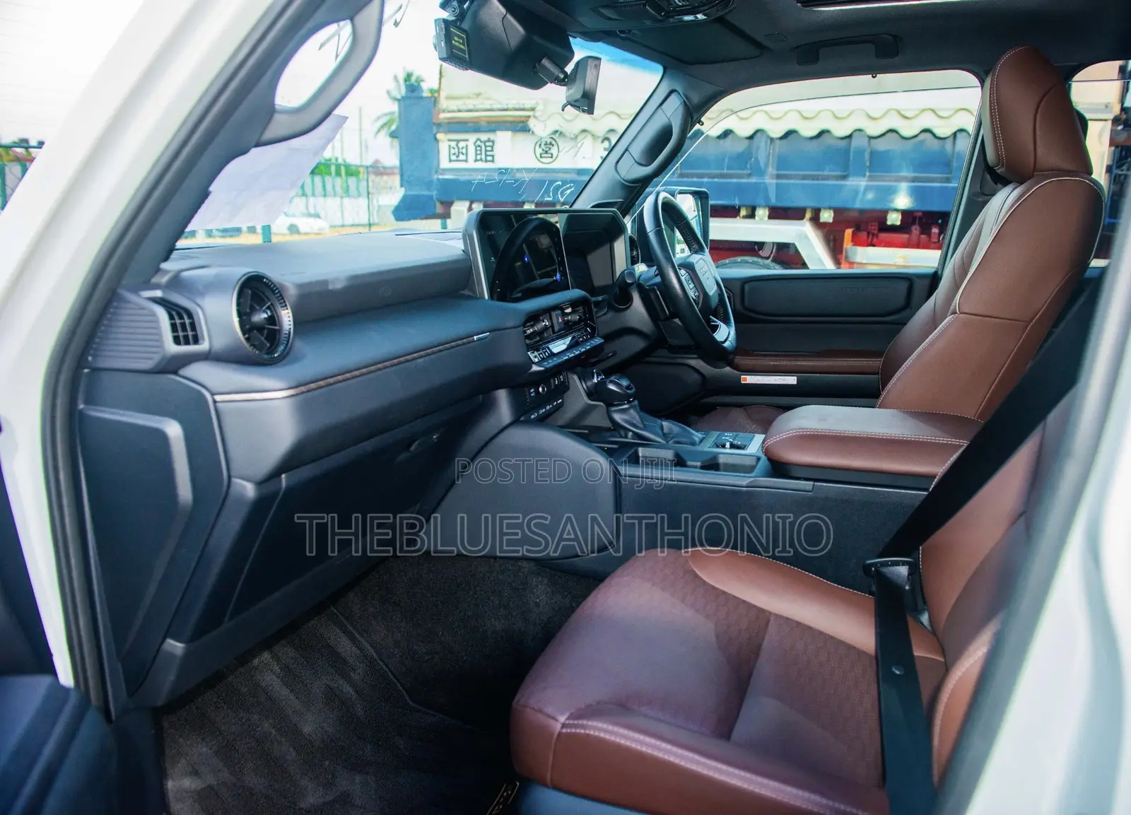 Toyota Land Cruiser Prado 2024 White