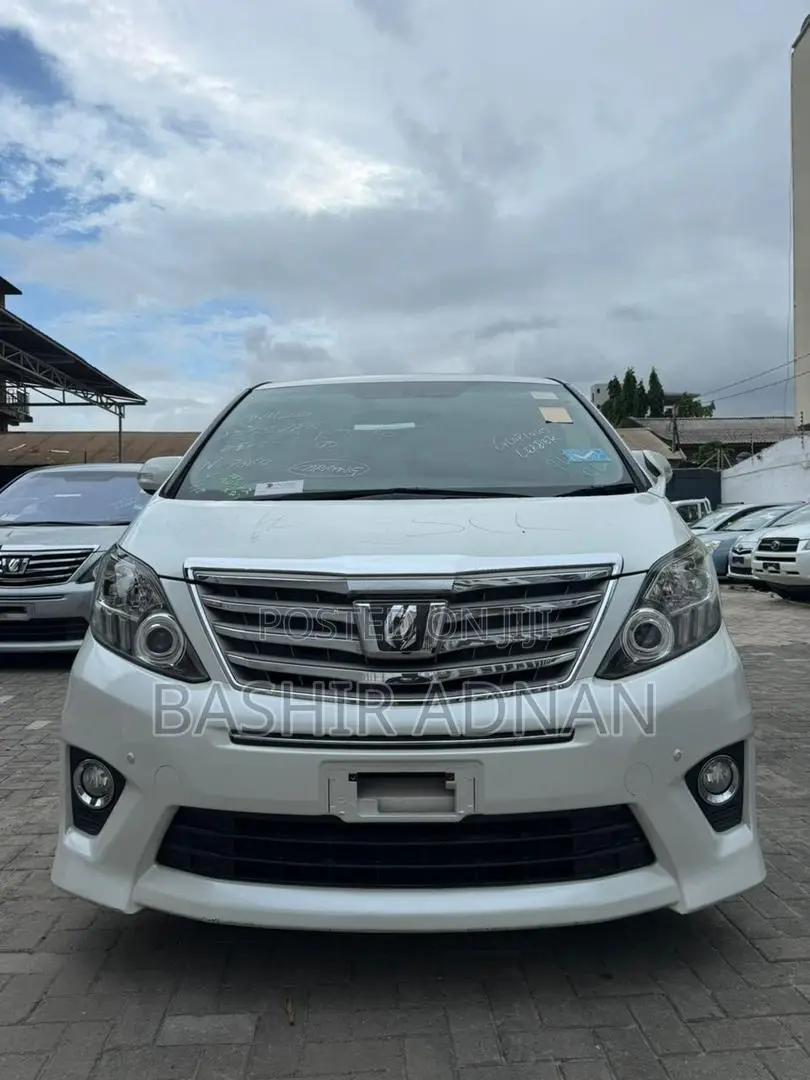 Toyota Alphard 2013 White