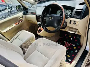 Toyota Corolla Spacio 2004 Silver