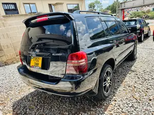 Toyota Kluger 2005 Black