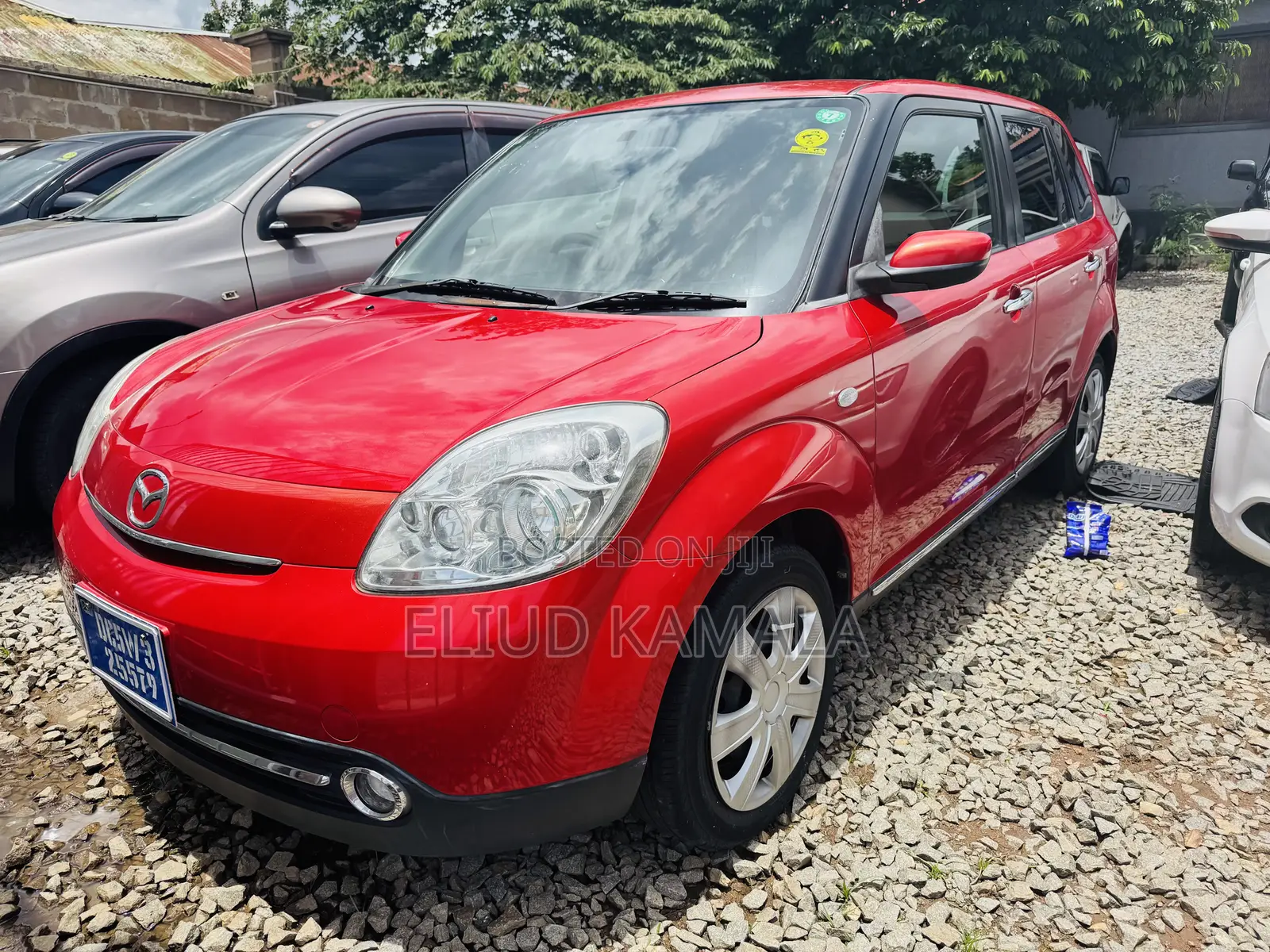 Mazda Verisa 2008 Maroon