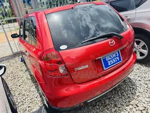 Mazda Verisa 2008 Maroon