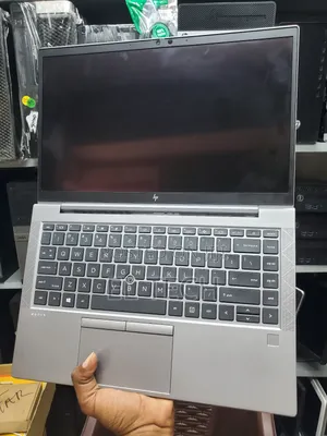 Laptop HP ZBook Firefly 14 G7 16GB Intel Core i7 SSD 256GB