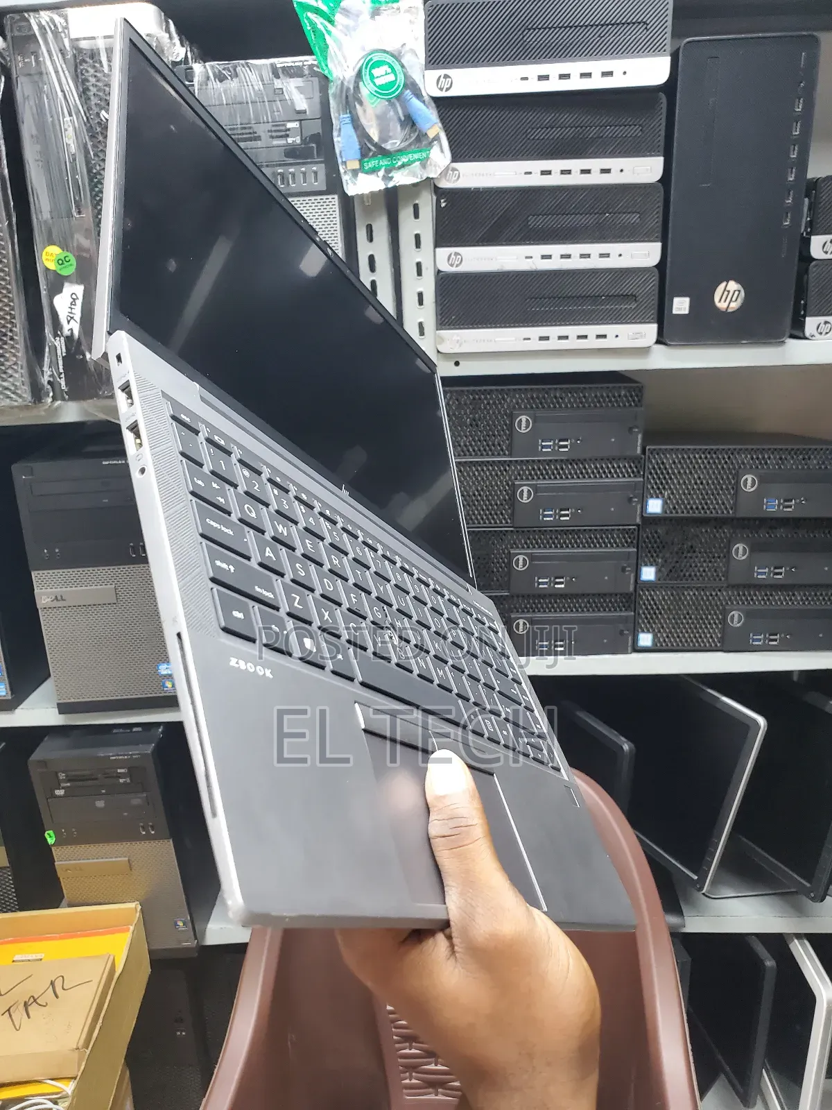 Laptop HP ZBook Firefly 14 G7 16GB Intel Core i7 SSD 256GB