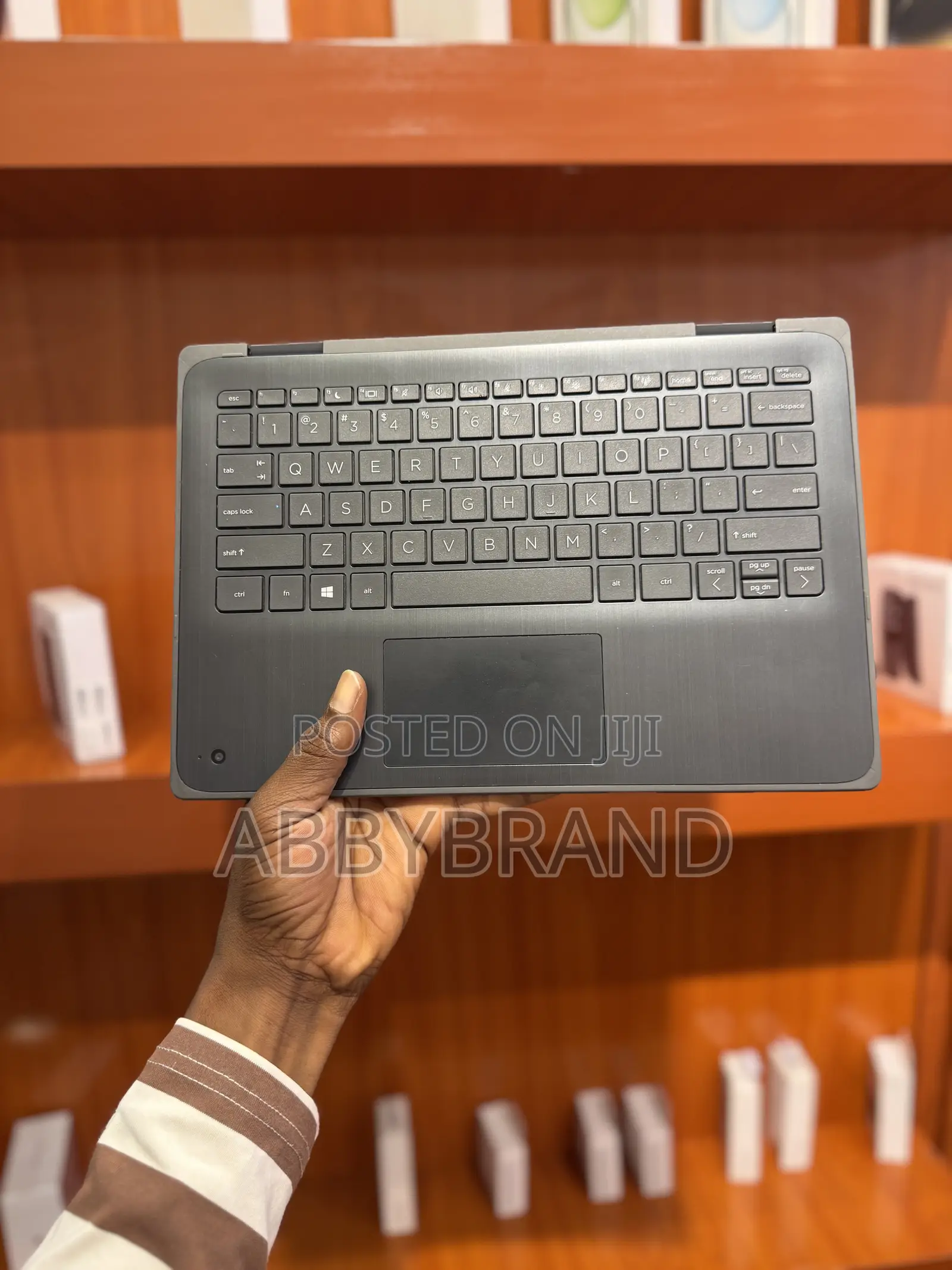 Laptop HP ProBook 11 X360 8GB Intel SSD 256GB
